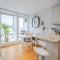 Stunning Bright Two Bedroom Apartment In Southbourne