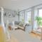 Stunning Bright Two Bedroom Apartment In Southbourne