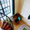 Converted factory loft apartment - Free parking with no height restrictions x 2
