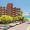 Camps Bay Beachside 2bed w Sea View Cloud 9 - كيب تاون