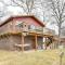 Riverfront Cabin Near Dtwn Pella with Game Room! - Pella