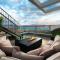 Luxury Penthouse Private Heated Pool & 360 Bay View