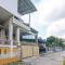 SPOT ON 91958 Flamboyan 25 Homestay Syariah