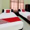 OYO 92001 Unram Guest House