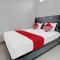 OYO 92057 Reny Kost Syariah