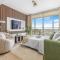 New Beach and Creek View 2BR in Palace Residences - Дубай