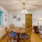 Cottage on Hemlock Street