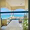 Amanzi Royal Breeze STYLISH BEACHFRONT - 拉斯阿尔卡麦