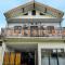 OYO Life 92312 A+ Cozy Rooms Syariah