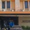 OYO 92342 Hotel Batik Traveller