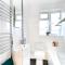 Reductions on short stays - Chic & Cosy, Modern Nightingale retreat! Easy access to Tottenham Hotspurs - Ponders End