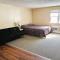 Love Hotels Timberline By OYO Lake Superior