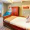 OYO Lamphey Hall Hotel