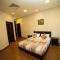 Foto: Golden Rose Luxury Suites (Royal Executive) 10/69