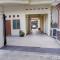 OYO Life 92637 Kost Arya Exclusive