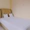 OYO Life 92637 Kost Arya Exclusive