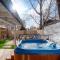 Sleeps 18 Hot Tub Pool Table Fire Pit Arcade Game - فلاغستاف