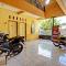 Hotel O Lili Kost SyariahNearKetapang Royal City