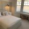 Gorgeous 2 bed ground floor flat in Hove - 布莱顿霍夫