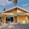 SPOT ON 92914 Meranti HomestayNearJembatan Siak
