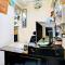 OYO 93369 Apartemen Gateway Cicadas By Qq Rent 2 - 万隆