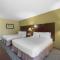 Best Western Plus Plaza by the Green
