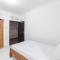 OYO Life 93504 Kost Krisna