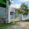 SPOT ON 93612 Kencana Homestay Syariah Near Masjid AL-BAROKAH Kanyuran
