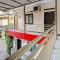 OYO LIFE 93634 Penginapan D'palinggihan Syariah - 井里汶