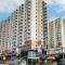 OYO 93585 Apartemen Cibubur Village By Raja Property