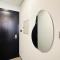 Luxury Spacious Apartment Near Downtown with Balcony and Free Parking by Belvilla - Dubaj