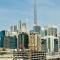Spacious Studio Apartment Canal View Business Bay by Belvilla - 迪拜