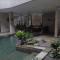 OYO 94047 The Lodge - 当格浪