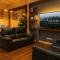 The Aston Executive Suite 2BR Balcony Near Mines View Baguio - Baguio