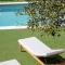 Sunny 3BDR Apt with Pool in Ferreiras by LovelyStay - 阿尔布费拉