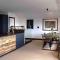 Stunning Waterfront Apartment With Spectacular Views & Parking at CAPTAINS LOFT