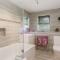 Villa Morea - 5 Bed - Horning