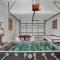 Modern Chic 7-BR w Heated Pool & Gameroom - بومبانو بيتش