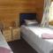 Spacious 3 bedroom cabin at Avonvale Holiday Lodge - Evesham
