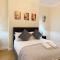 Kai's Place in Finchley - 3 Double Beds, Ideal for Families - Гендон