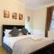 Kai's Place in Finchley - 3 Double Beds, Ideal for Families - Гендон
