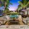 Aqua Haven- Stylish Getaway with Pool and Jacuzzi - هوليوود