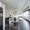 Stylish 3-Bedroom in Orpington - 奥平顿
