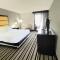 OYO Townhouse Jackson - Ridgeland