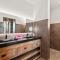 Lahara Penthouse, with amazing view - Dorp Soto