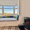 Lagoon View - Sea View- Pet Friendly - 2 Bed Apt - En-suite - Trearddur