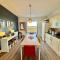 Lagoon View - Sea View- Pet Friendly - 2 Bed Apt - En-suite