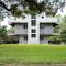 Downtown Bryan Treehouse Hot Tub and Peaceful Escape - 布赖恩