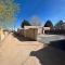 Detached Casitas with private fenced yard and parking - Albuquerque