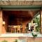 Putu Homestay